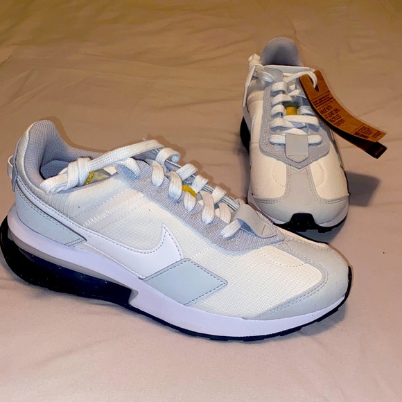 Nike Air Max Pre-Day - Picture 1 of 5
